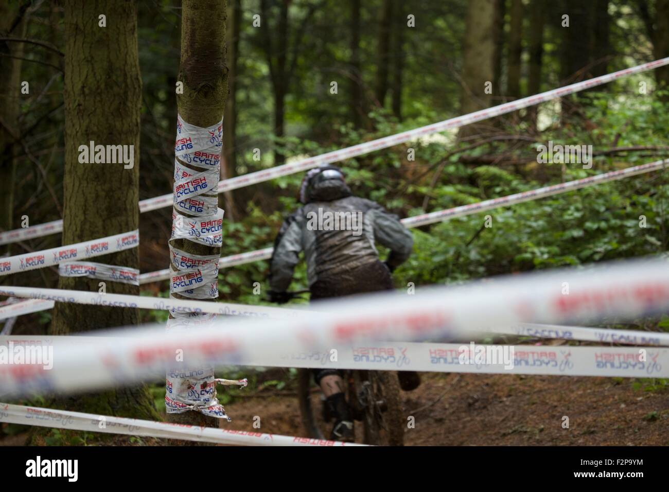 British Downhill Series Mountain bike Sport Estremi Bala Galles atleti domenica giorno di gara 2015 Foto Stock