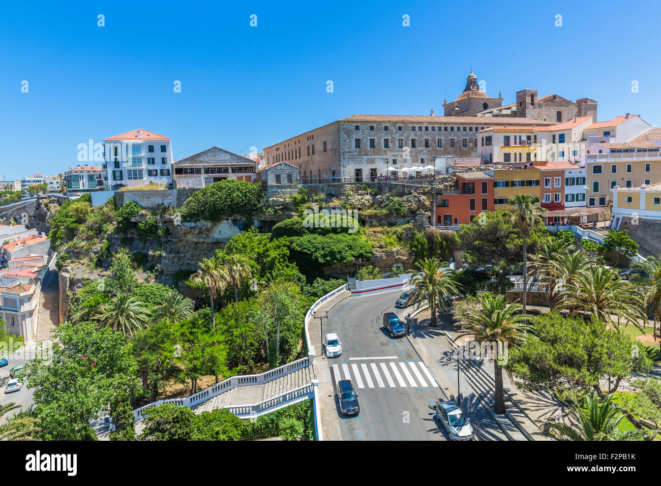 Isole Baleari Spagna, Menorca, Mao, vista Claustre del Carme e Costa de ses Voltes Foto Stock