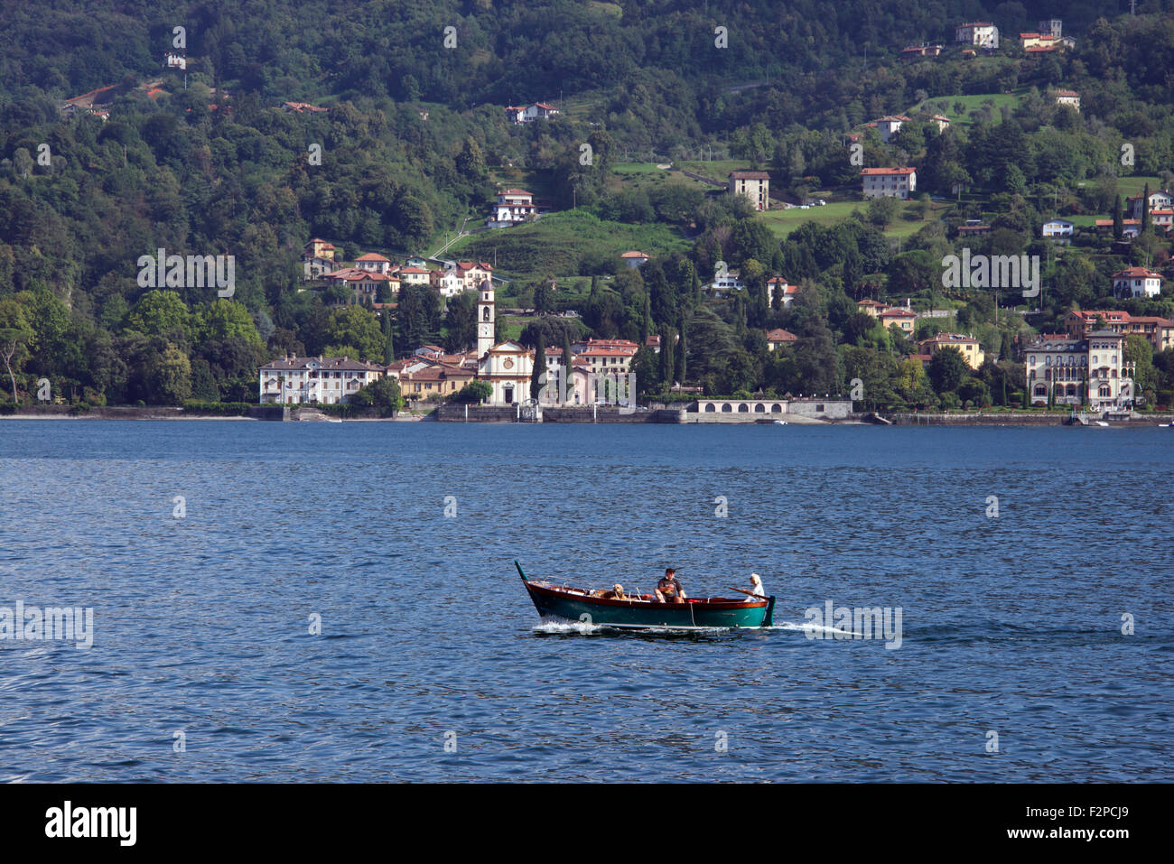 Aprire la pesca in barca il lago di Como lombardia italia Foto Stock