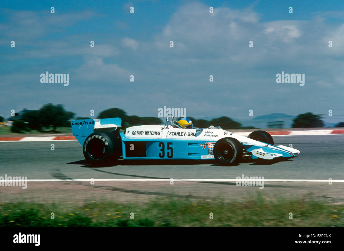 Conny Andersson nel suo Stanley BRM 1977 Foto Stock