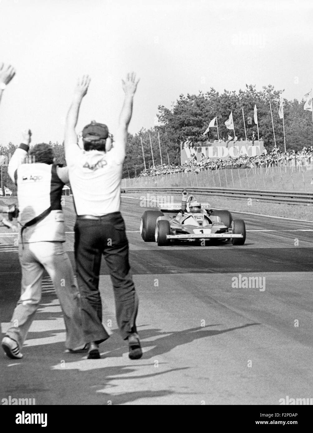 Niki Lauda su Ferrari 312T2 vincendo il GP belga di Zolder 1976 Foto Stock