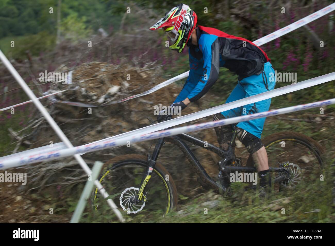 British Downhill Series Mountain bike Sport Estremi Bala Galles atleti domenica giorno di gara 2015 Foto Stock