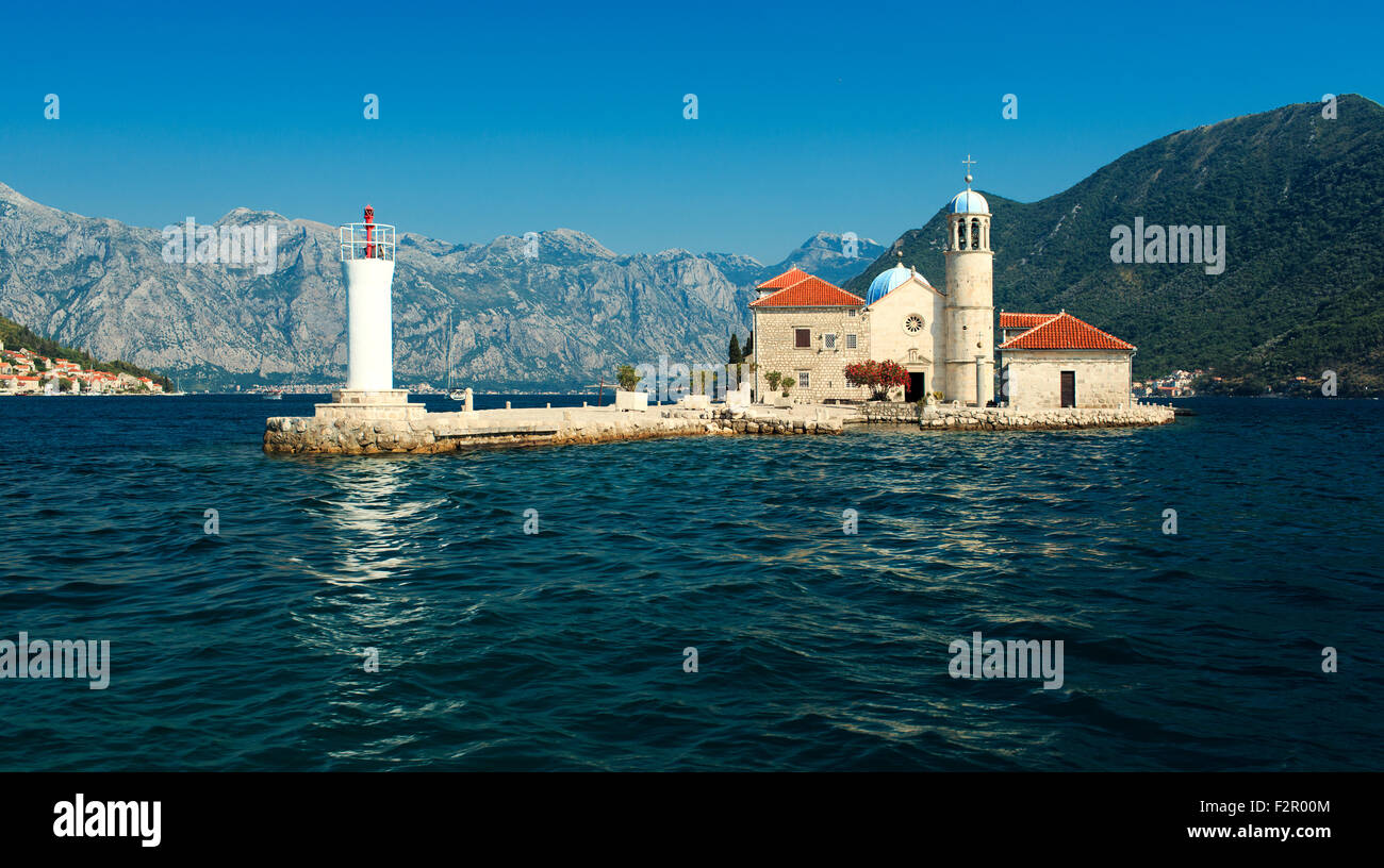 Chiesa di Nostra Signora delle rocce, Perast, Montenegro, Balcani Foto Stock