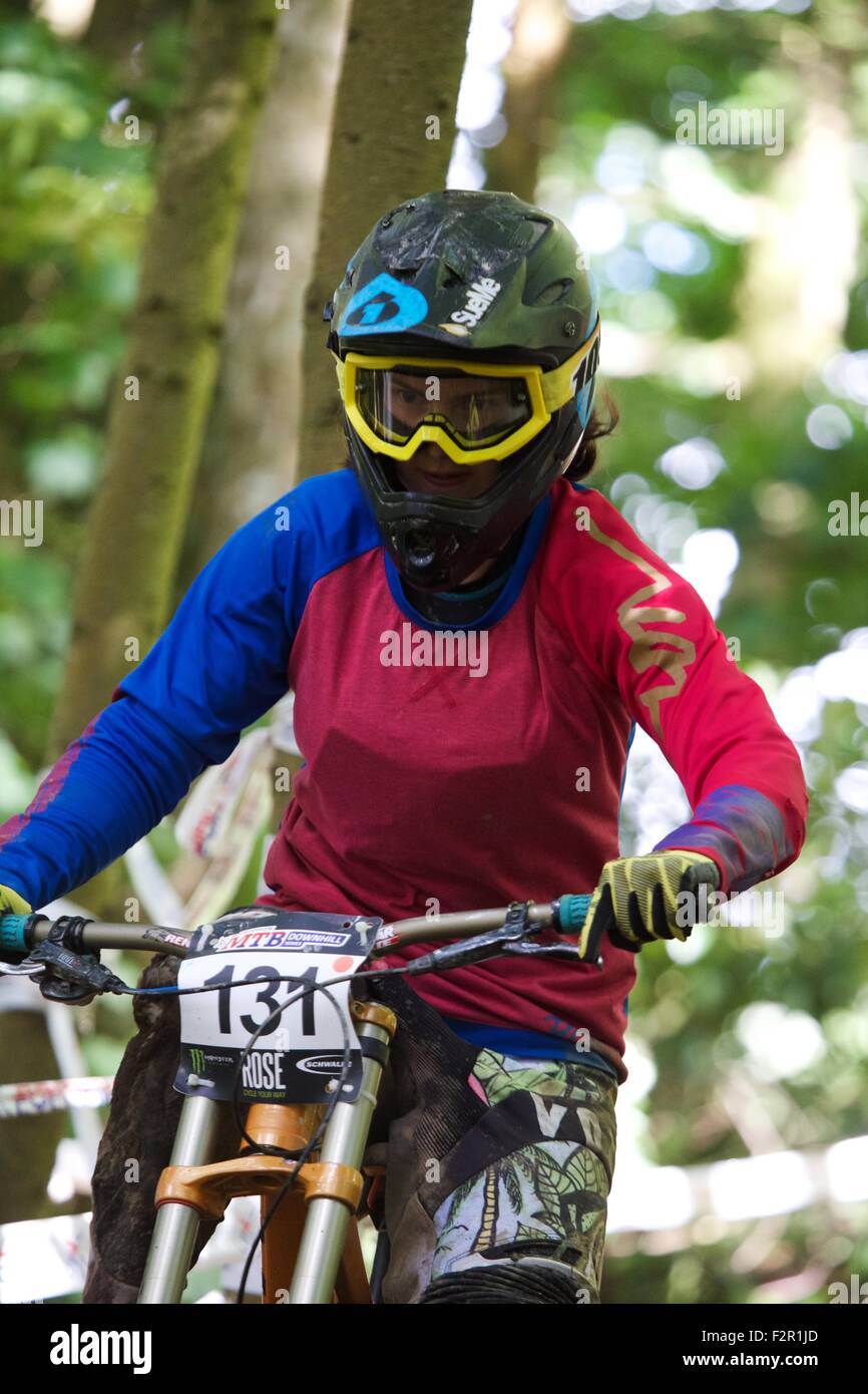 British Downhill Series Mountain bike Sport Estremi Bala Galles atleti domenica giorno di gara 2015 Foto Stock