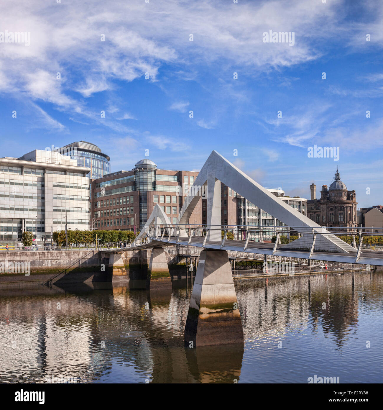 Tradeston e Ponte sul fiume Clyde, Glasgow, Scotland, Regno Unito. Foto Stock