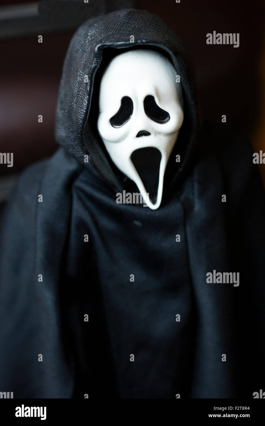 Scary Halloween ghost rendendo un orrore espressione facciale Foto Stock