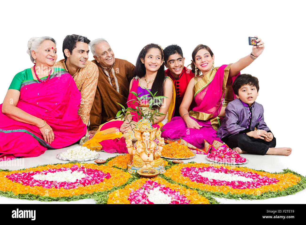 Indiano famiglia comune Diwali Festival Mobile Phone Picture Self-portrait Foto Stock