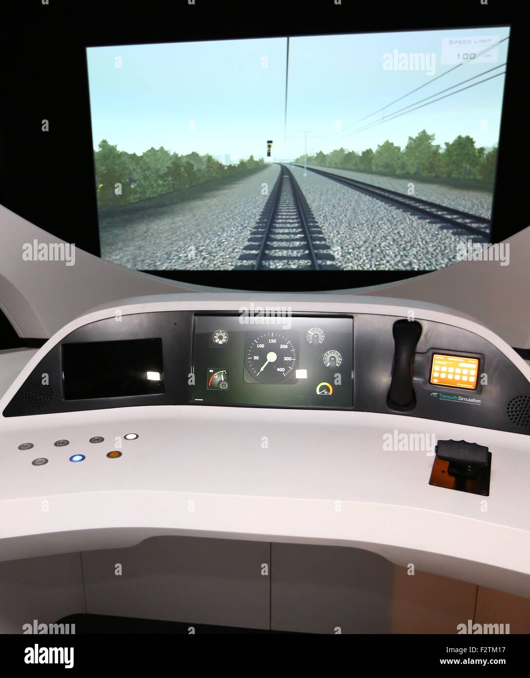 Bruxelles, Sett. 23. Xxv Sep, 2015. La simulazione di una cabina del treno è visto alla Stazione World Museum a Bruxelles, la capitale del Belgio, Sett. 23, 2015. Il treno Museo Mondiale di Bruxelles sarà aperto al pubblico il 7 settembre 25, 2015. © Gong Bing/Xinhua/Alamy Live News Foto Stock