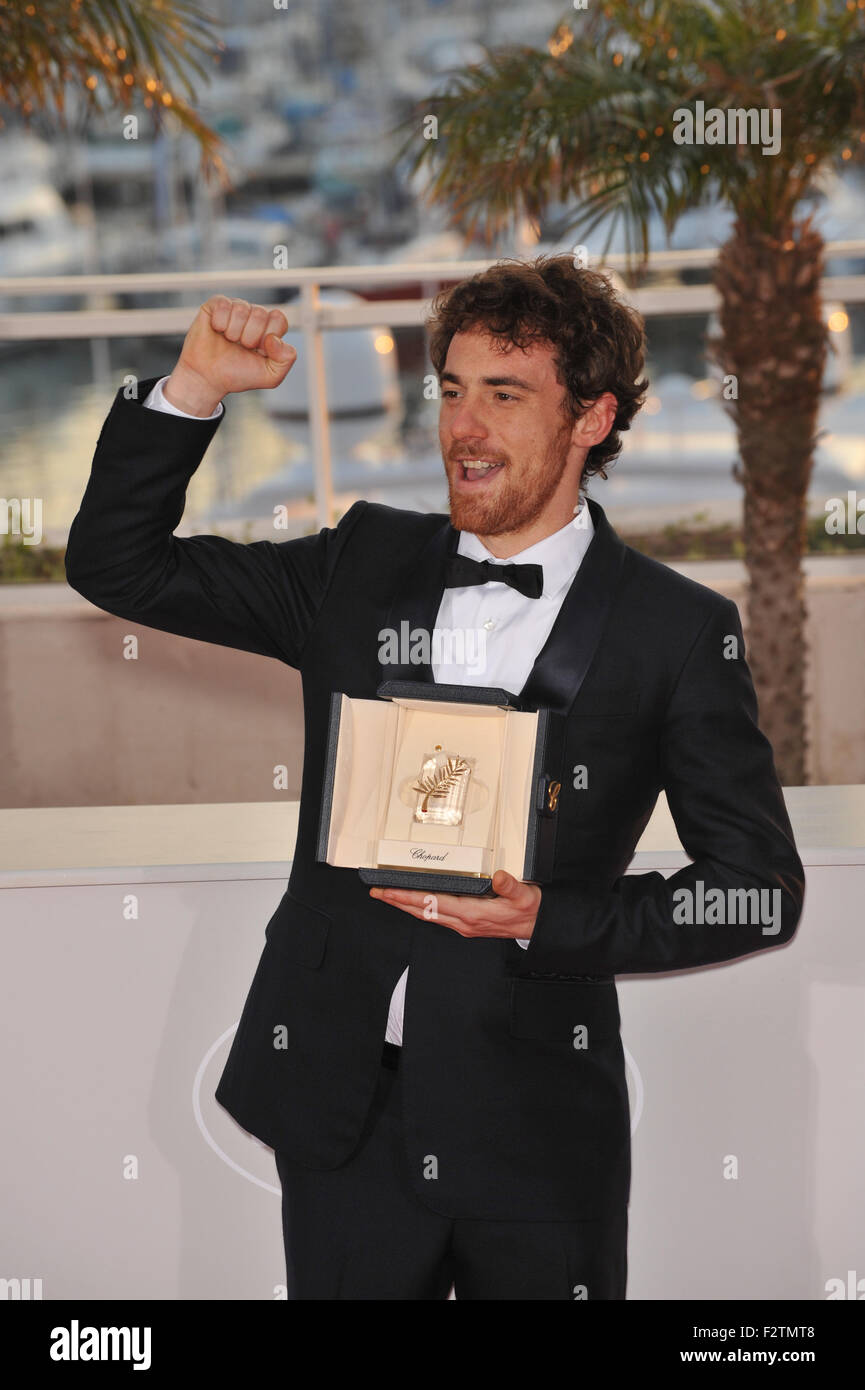 CANNES, Francia - 23 Maggio 2010: Elio Germano alla chiusura Awards Gala presso la 63a edizione del Festival de Cannes. Foto Stock