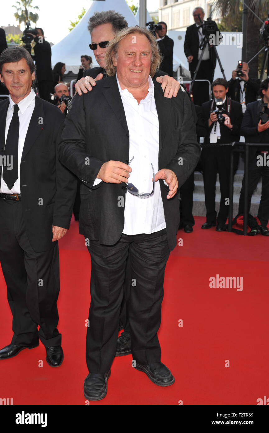 CANNES, Francia - 20 Maggio 2010: Gerard Depardieu al premiere per 'Fair Game' che è in concorso al 63° Festival di Cannes. Foto Stock