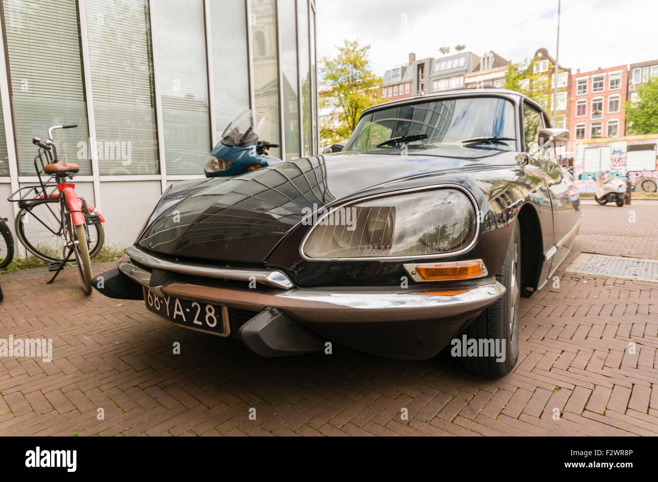 Una Citroen DS Pallas auto, progettato da Flaminio Bertoni e il francese ingegnere aeronautico André Lefèbvre Foto Stock