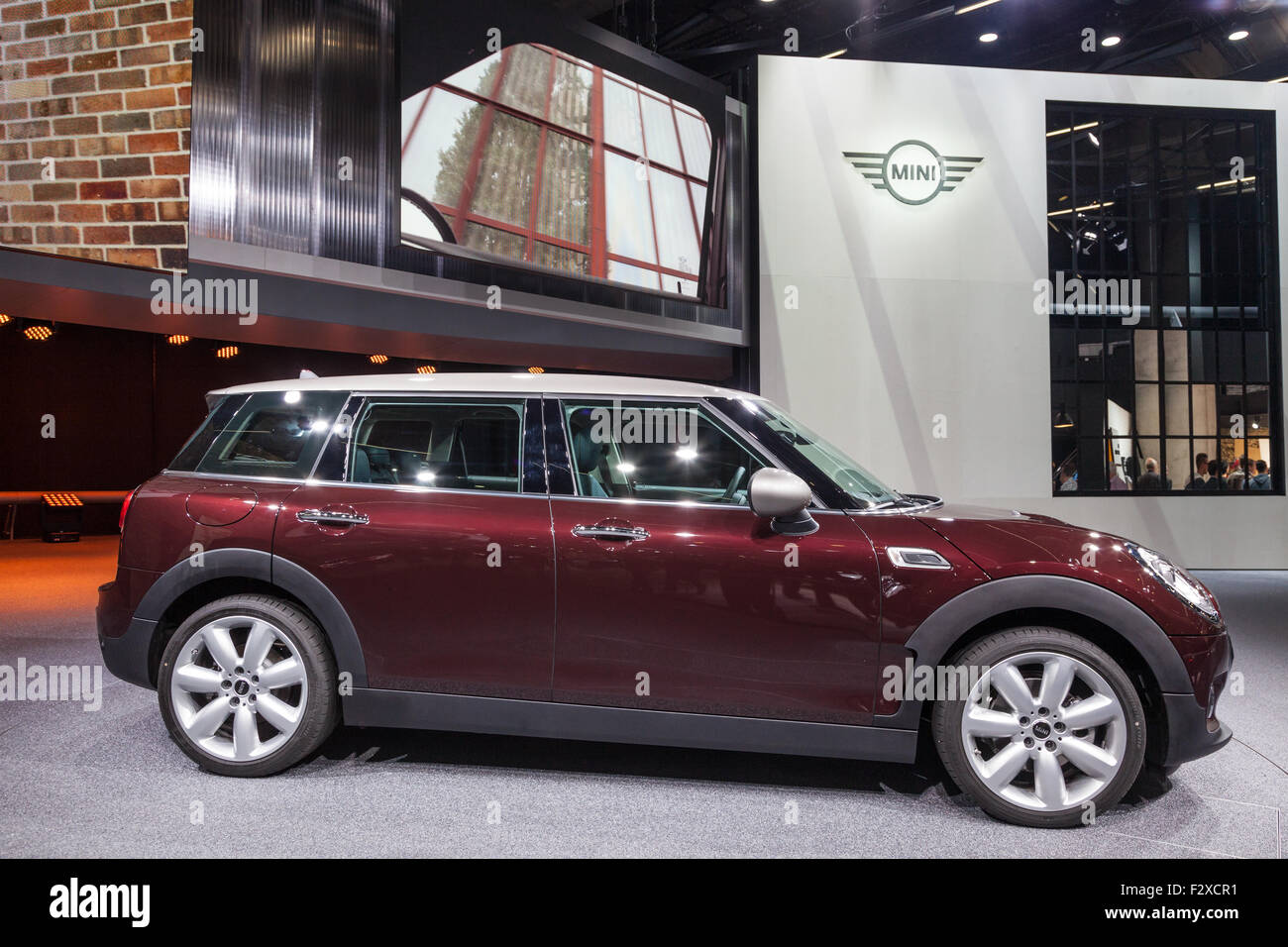 Nuova Mini Clubman 5 porta compact auto presso la IAA International Motor Show 2015 Foto Stock