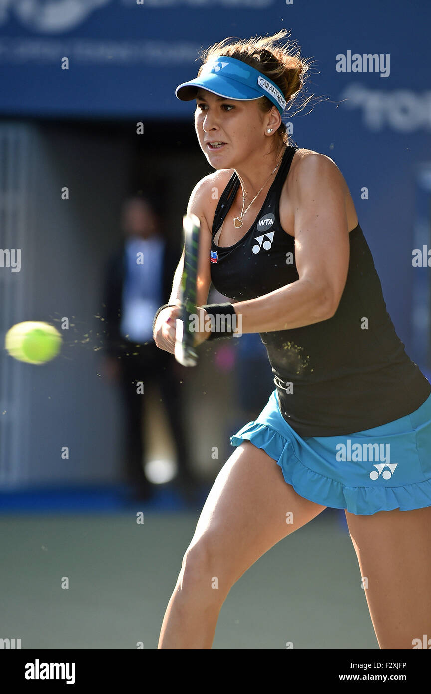 Tokyo, Giappone. 23 Sep, 2015. Belinda Bencic (SUI) Tennis : Belinda Bencic della Svizzera in azione durante le Donne Singoli Secondo turno match della Toray Pan Pacific Open Tennis Tournament ad Ariake Colosseum a Tokyo in Giappone . © AFLO/Alamy Live News Foto Stock