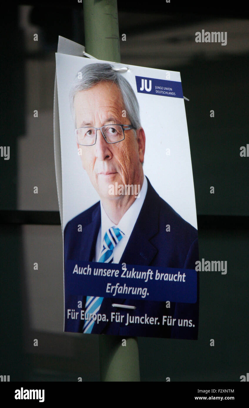 Jean Claude Juncker - Wahlplakat zur Europawahl anstehenden, Berlino. Foto Stock