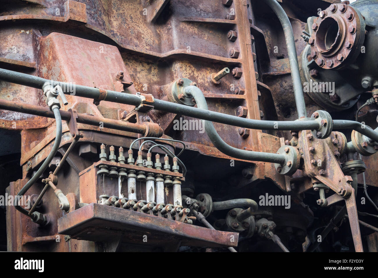 Vecchia macchina arrugginita. metallo arrugginito macchinari dettaglio. tecnologia invecchiato Foto Stock