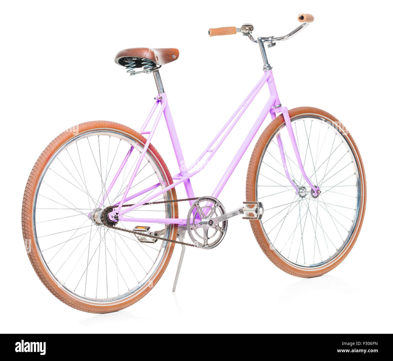 Elegante womens bicicletta rosa isolato su sfondo bianco Foto Stock