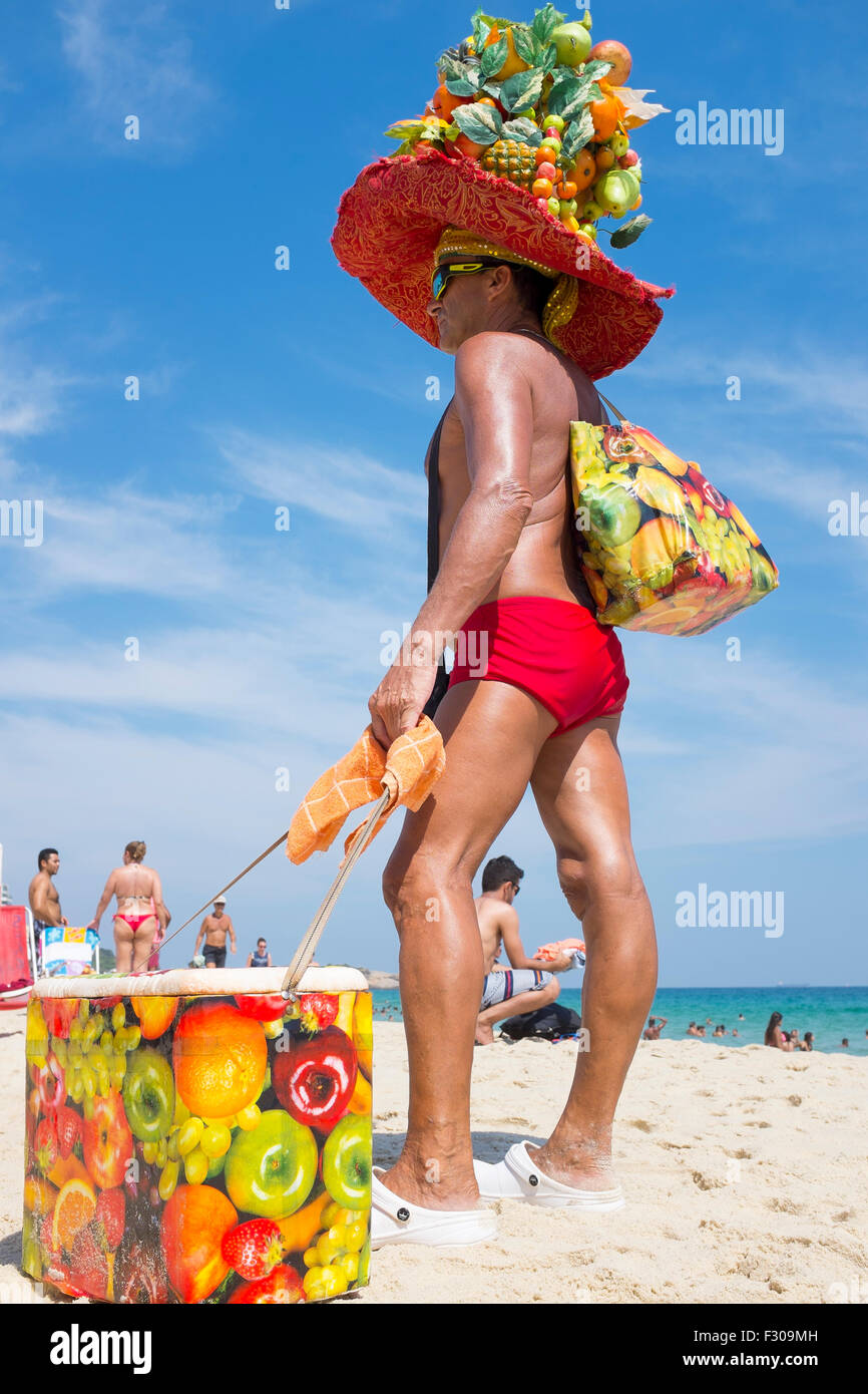 Carmen Miranda Hat Immagini e Fotos Stock - Alamy