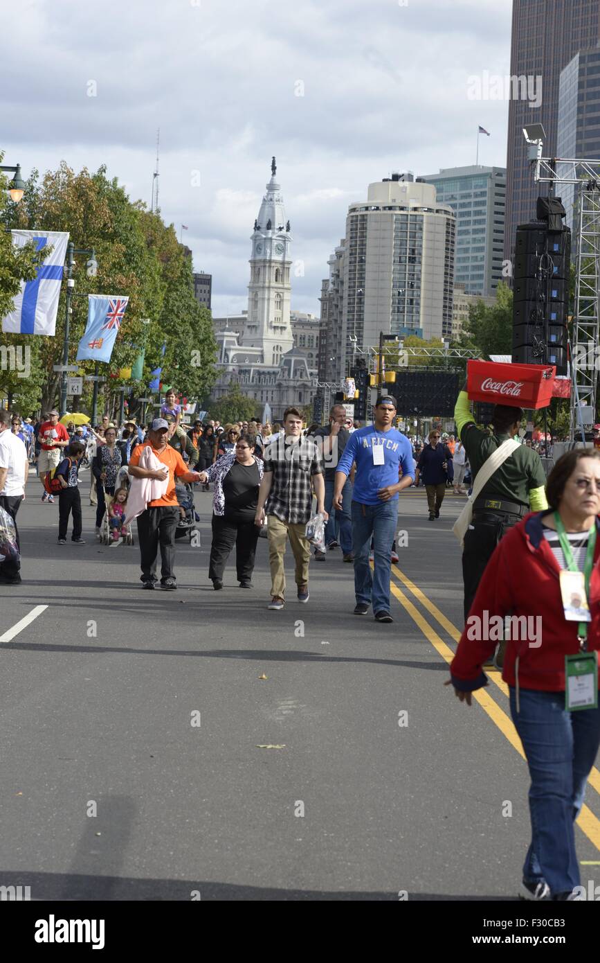 Philadelphia, Pennsylvania, USA. 26 Sep, 2015. papa Francesco visite philadelphia incontro mondiale delle famiglie sul Benjamin Franklin Parkway credito: kelleher fotografia/alamy live news Foto Stock