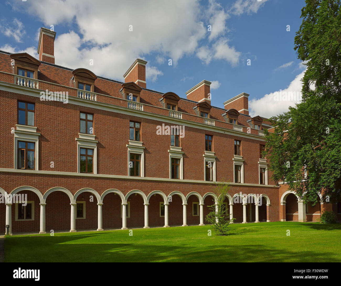 Cambridge Selwyn College, Ann's Corte da Demetri Porphyrious Foto Stock