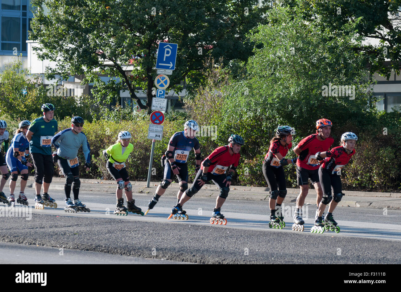 Berlino, Germania. 26 Sep, 2015. Il pattinaggio in linea evento al quarantaduesimo la maratona di Berlino, 2015 Credit: Filippo gioco/Alamy Live News Foto Stock