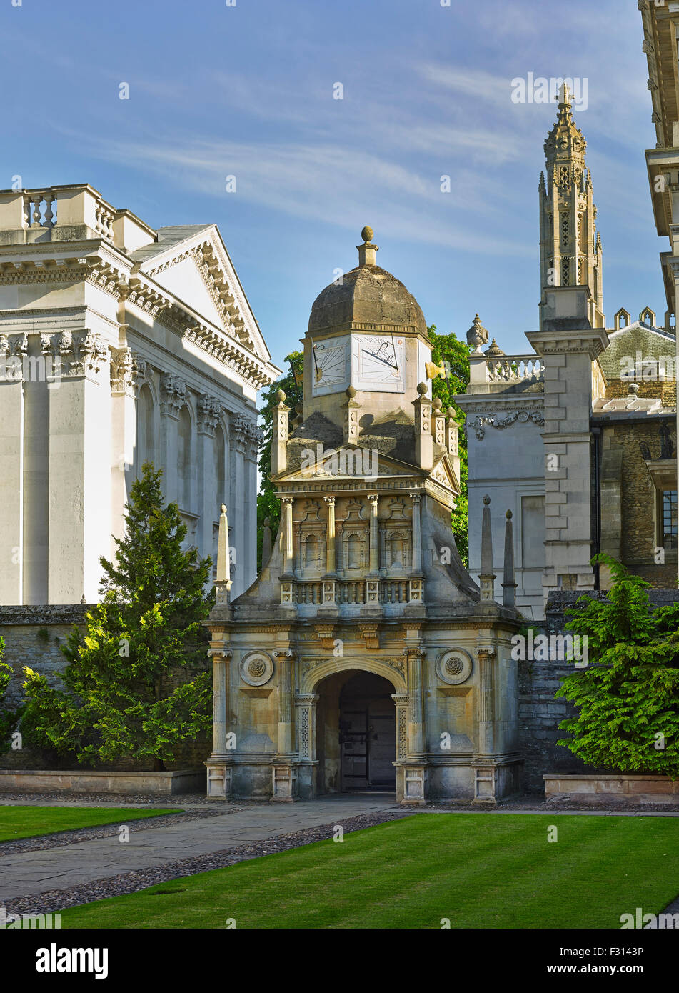 Università di Cambridge, Gonville & Gaio College Gate di onore Foto Stock