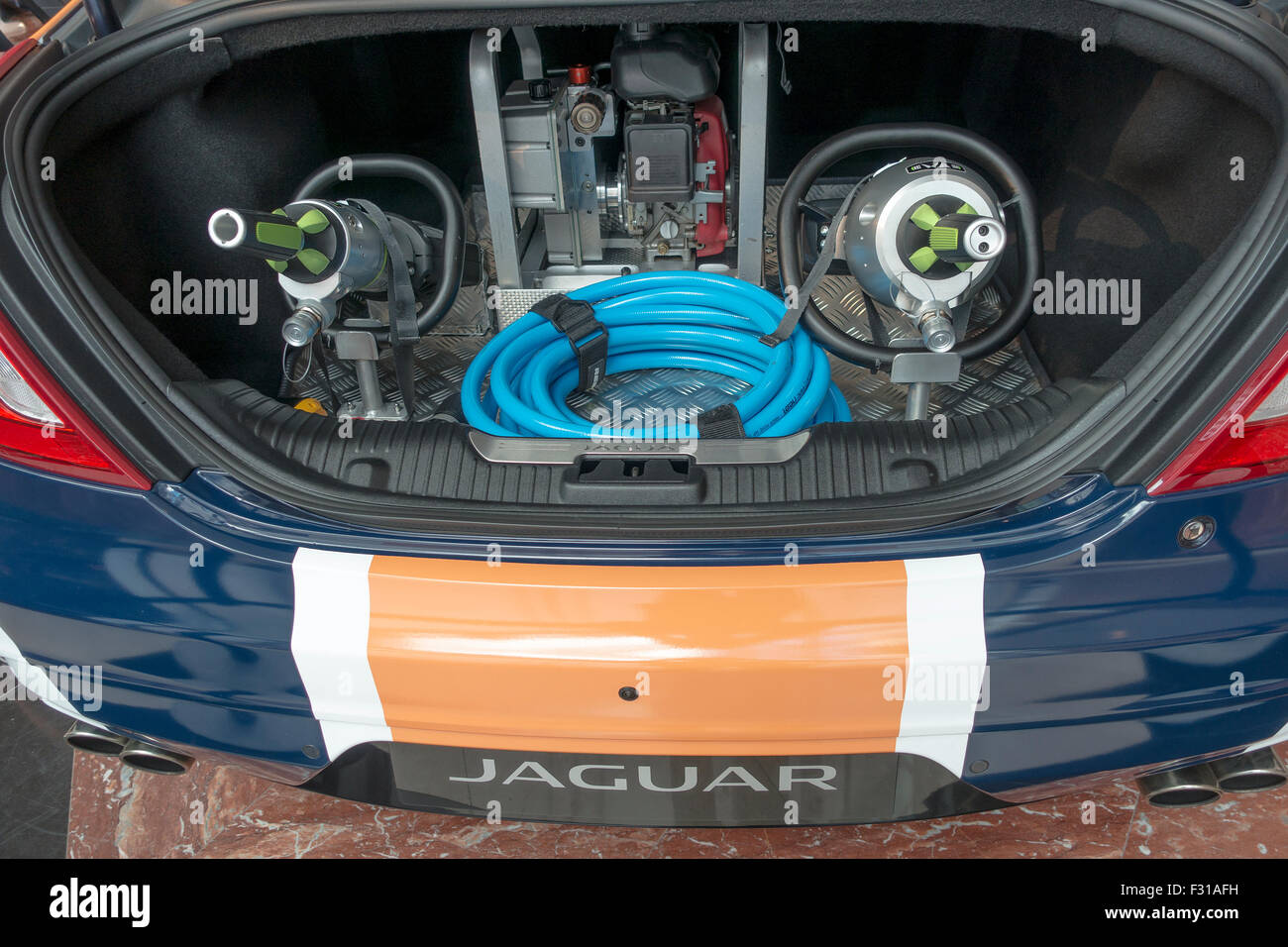 Bloodhound SSC Jaguar veicolo di supporto attrezzature di salvataggio Foto Stock