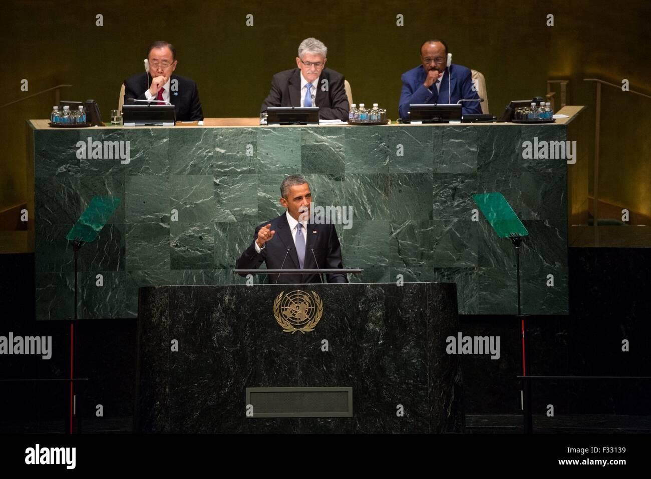 New York, Stati Uniti d'America. 28 Sep, 2015. Stati Uniti Il presidente Barack Obama affronta il settantesimo sessione dell' Assemblea generale delle Nazioni Unite presso la sede delle Nazioni Unite di settembre 28, 2015 a New York, N.Y. Foto Stock