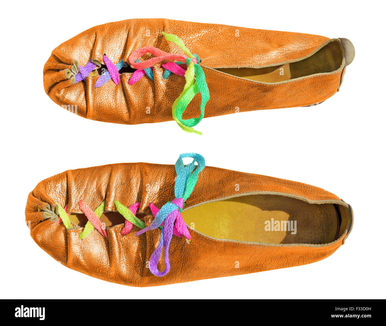 Onorevoli arancione scarpe con lacci delle scarpe multicolori Foto Stock