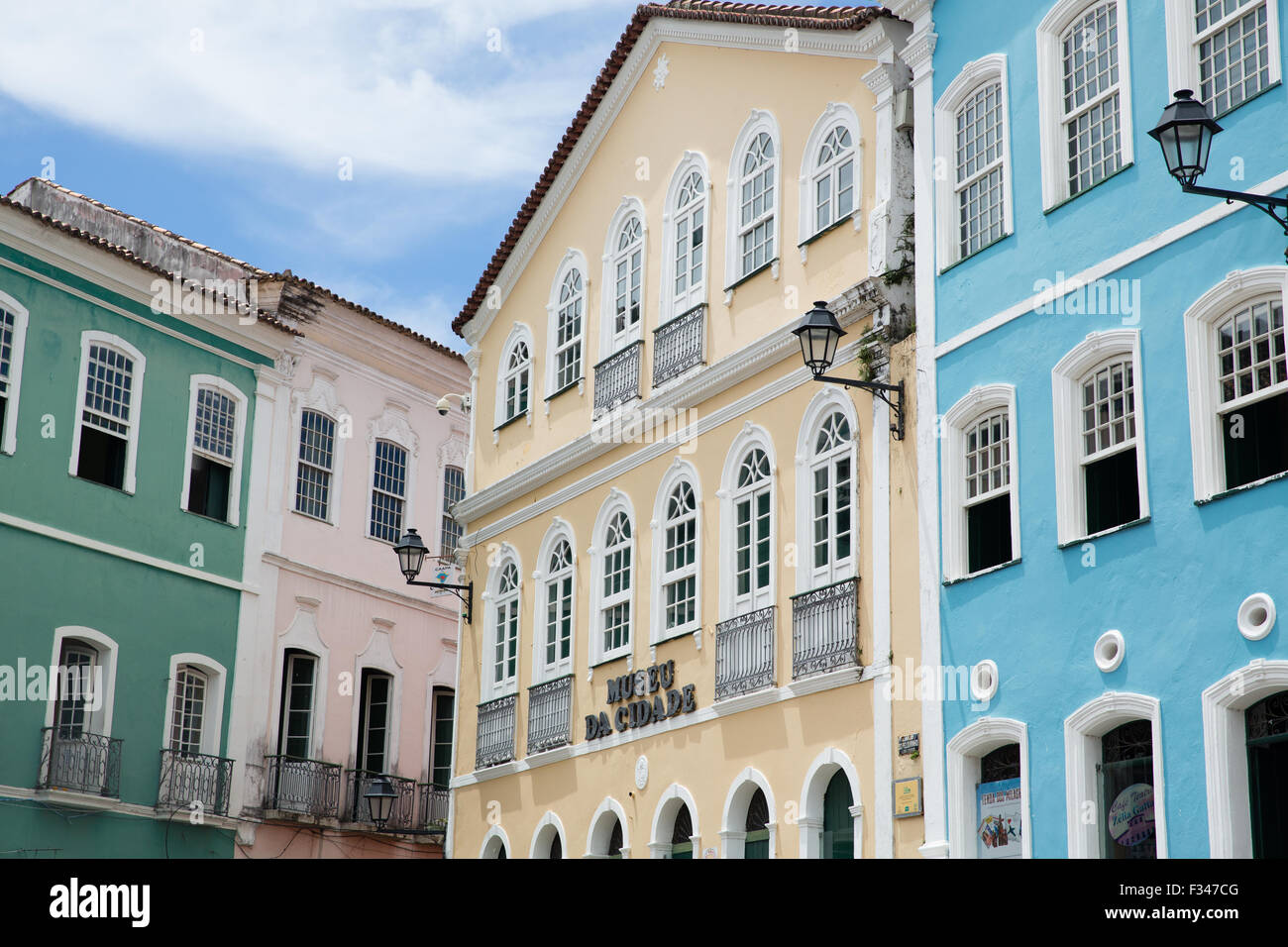 Architettura coloniale nel centro storico di Salvador de Bahia, Brasile Foto Stock