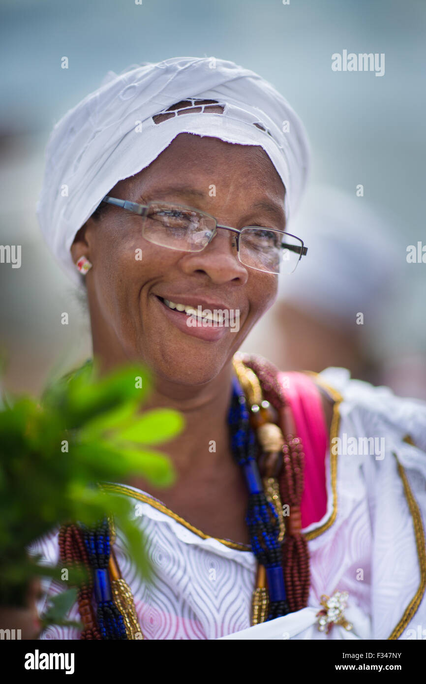 Ritratto di una donna, la vita di strada, il centro storico di Salvador de Bahia, Brasile Foto Stock