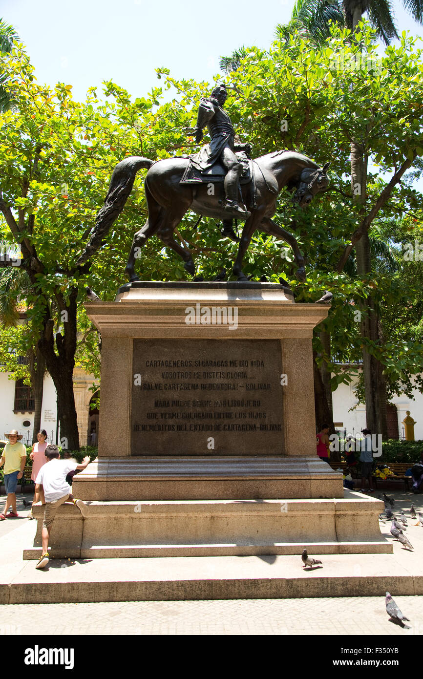 CARTAGENA - Settembre 13th: Statua di simon bolivar su settembre 13th, 2015 a Cartagena, Colombia. Cartagena è la quinta lar Foto Stock