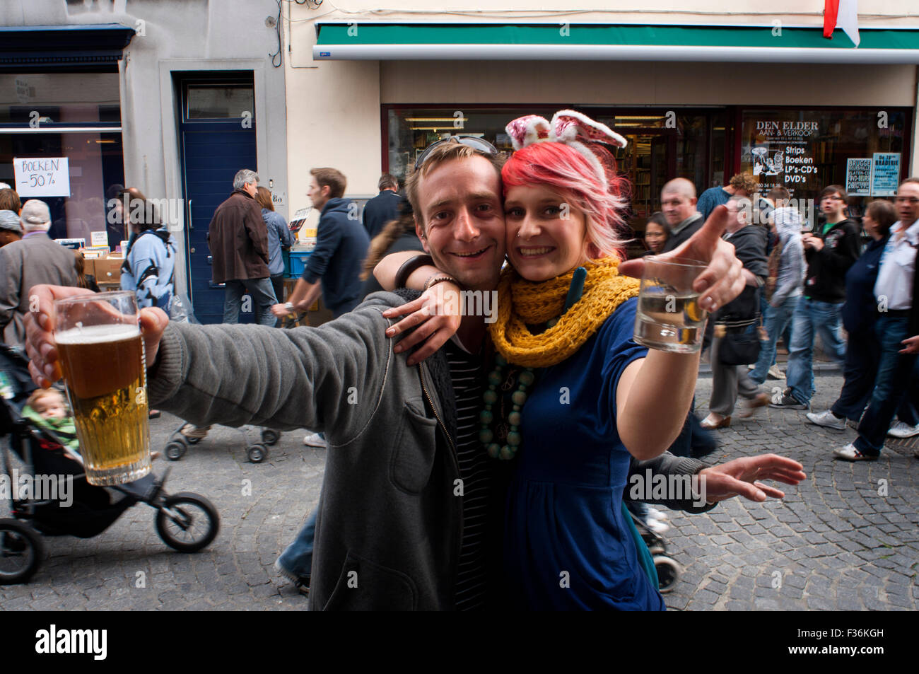 La vita notturna di Bruges: i luoghi e i distretti di andare fuori a Bruges. Vita notturna-saggio, Bruges è di certo non la città più selvaggia. Come rath Foto Stock