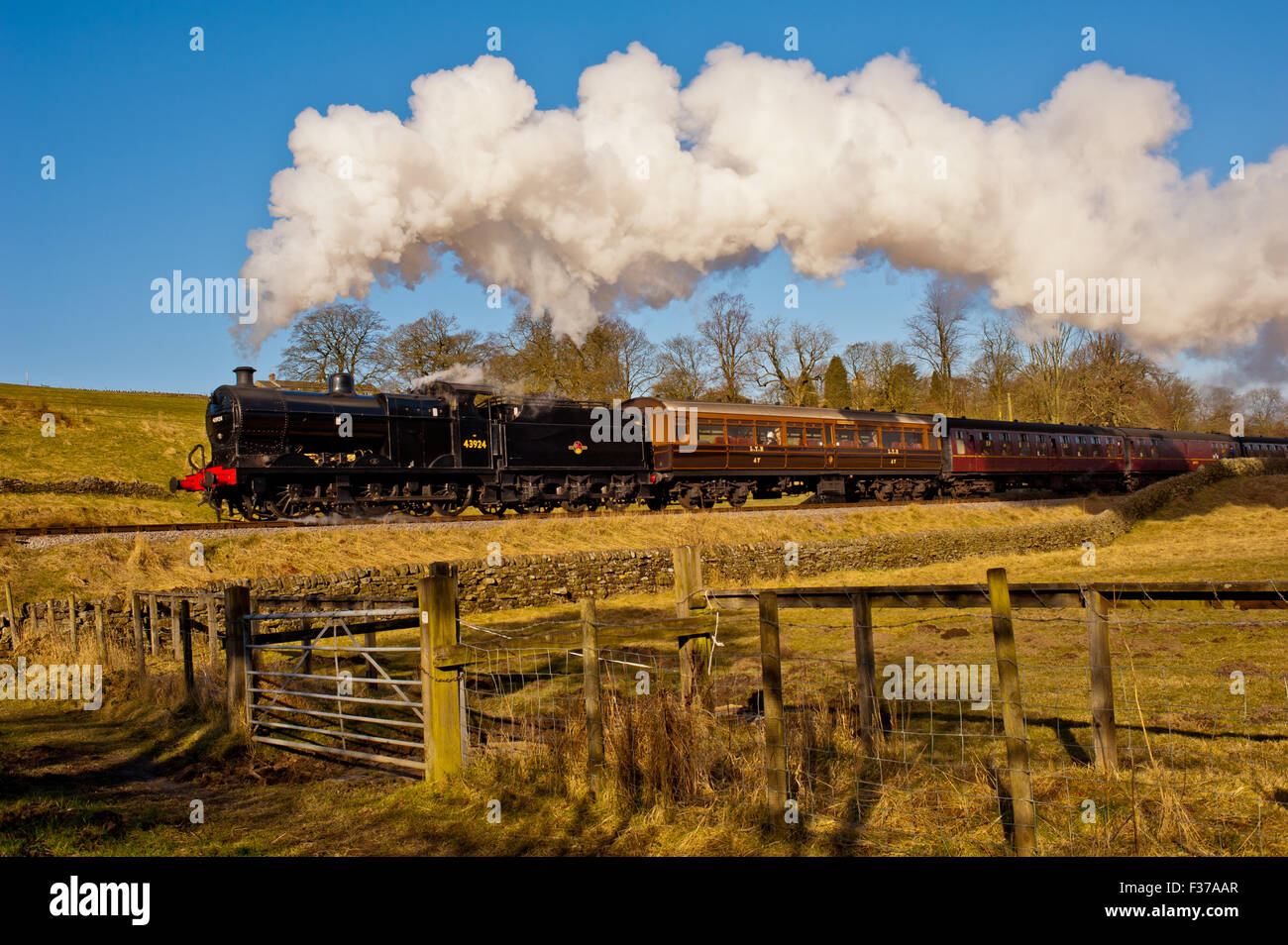 Treno a vapore a Oxenhope, Keighley e Worth Valley Railway Foto Stock