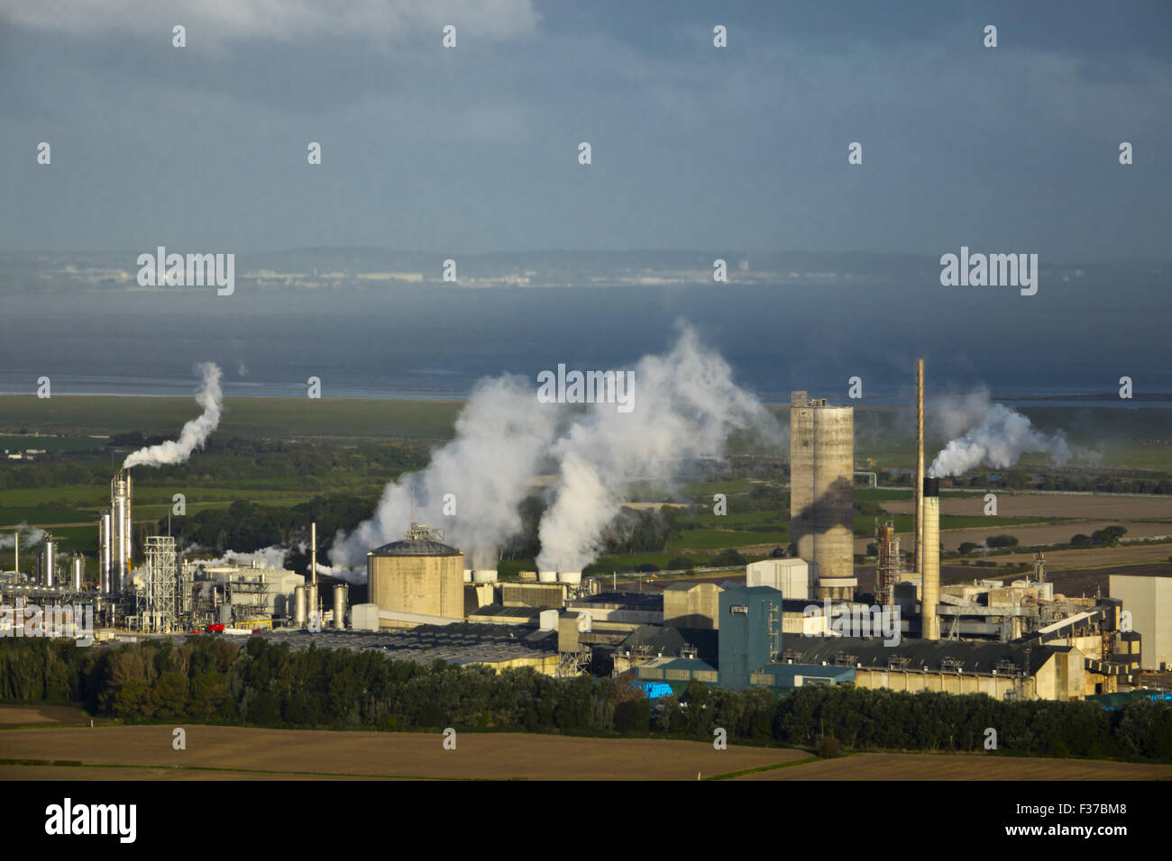 Ince opere olio raffineria chimica Foto Stock