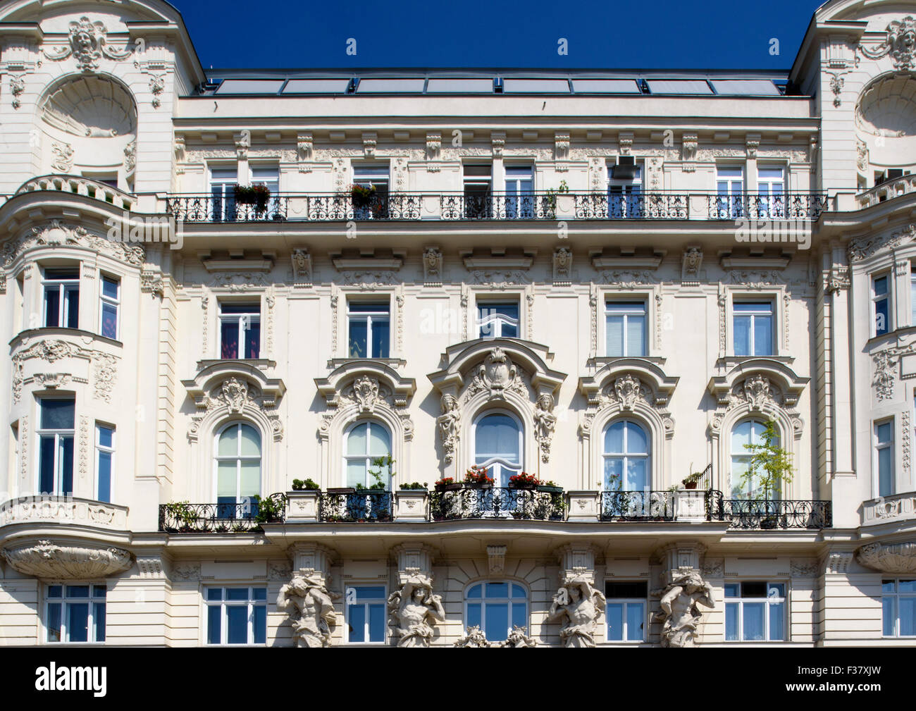 Art Nouveau Wienzeilen-case, Linke Wienzeile 36 Vienna, Austria, patrimonio mondiale Foto Stock