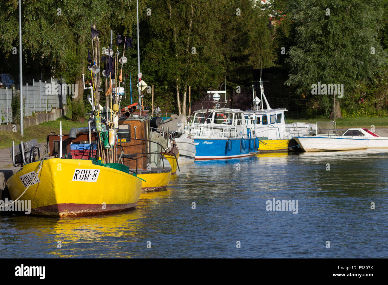 Il Seaport nella piccola città di Rowy - Mar Baltico Foto Stock