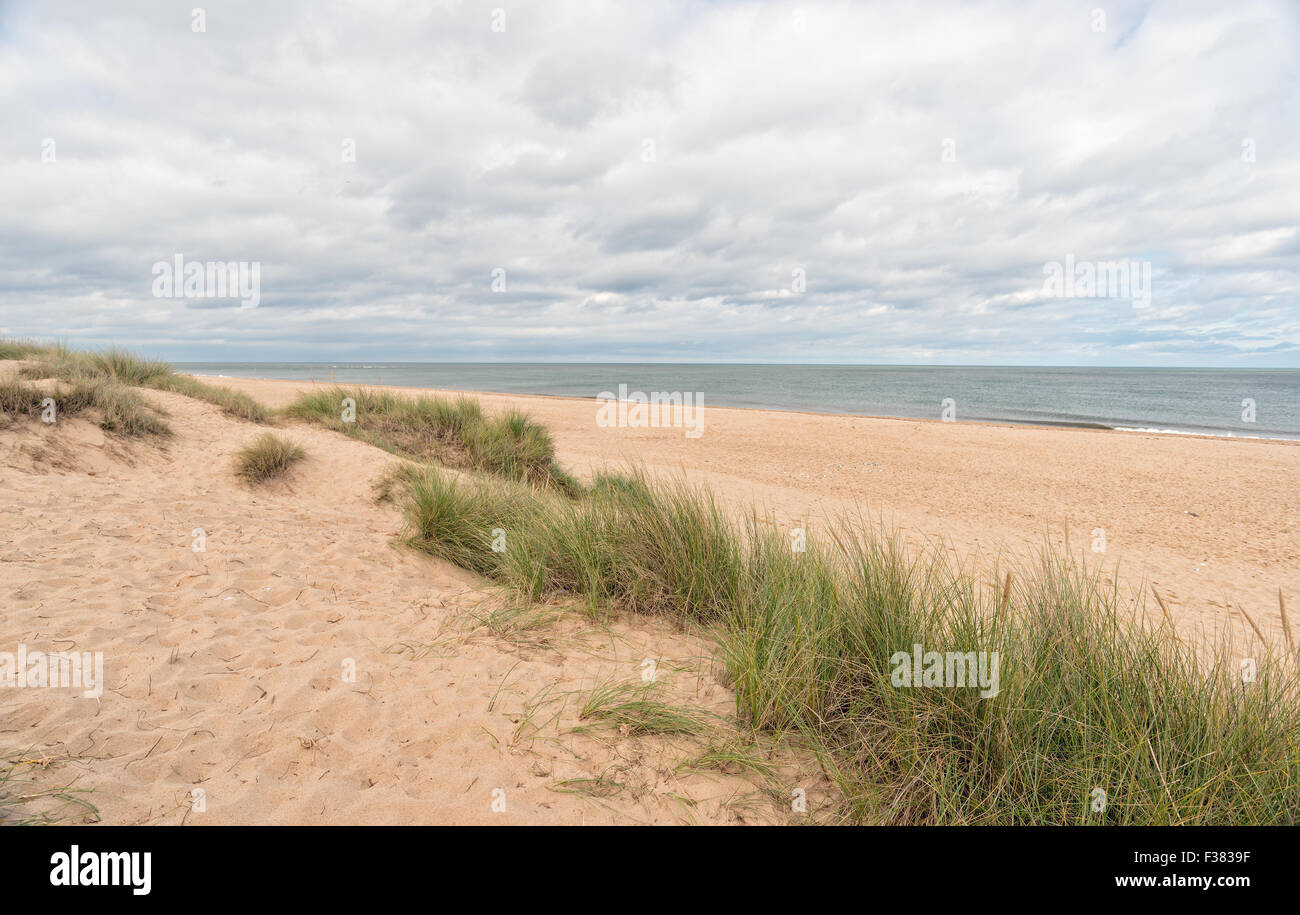 La spiaggia di Winterton sul mare in Norfolk Foto Stock