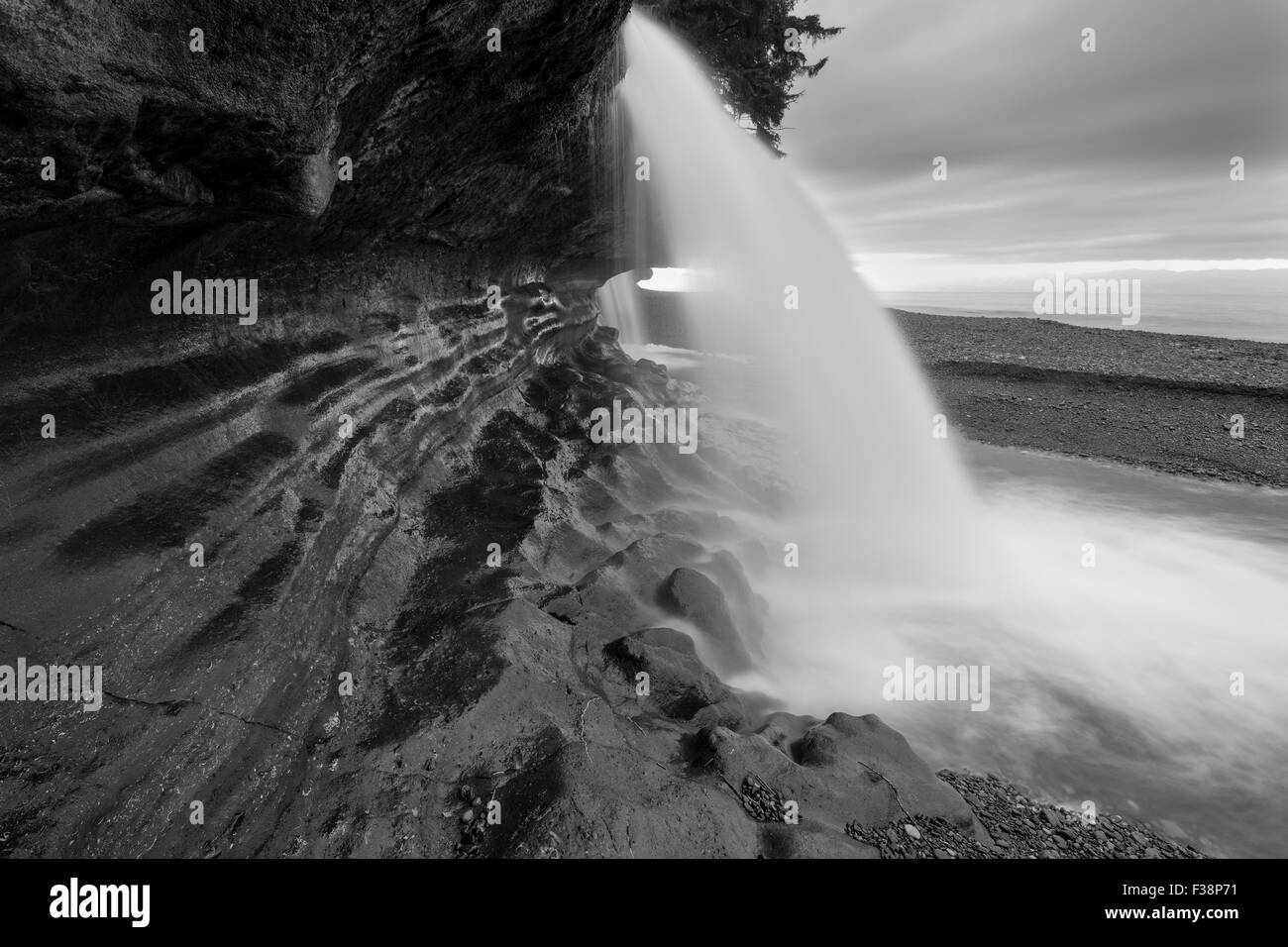 Sandcut spiaggia scende all'alba-fiume Giordano, British Columbia, Canada. Foto Stock