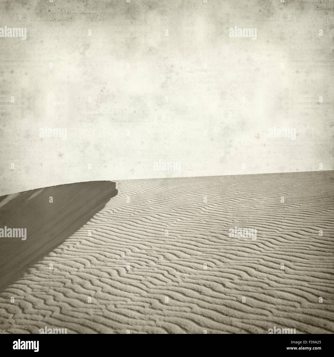 Textured vecchia carta sfondo con barchan dunes Foto Stock