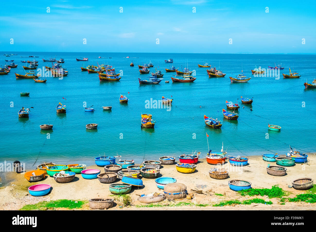 Villaggio di Pescatori in Mui Ne, Vietnam, sud-est asiatico Foto Stock