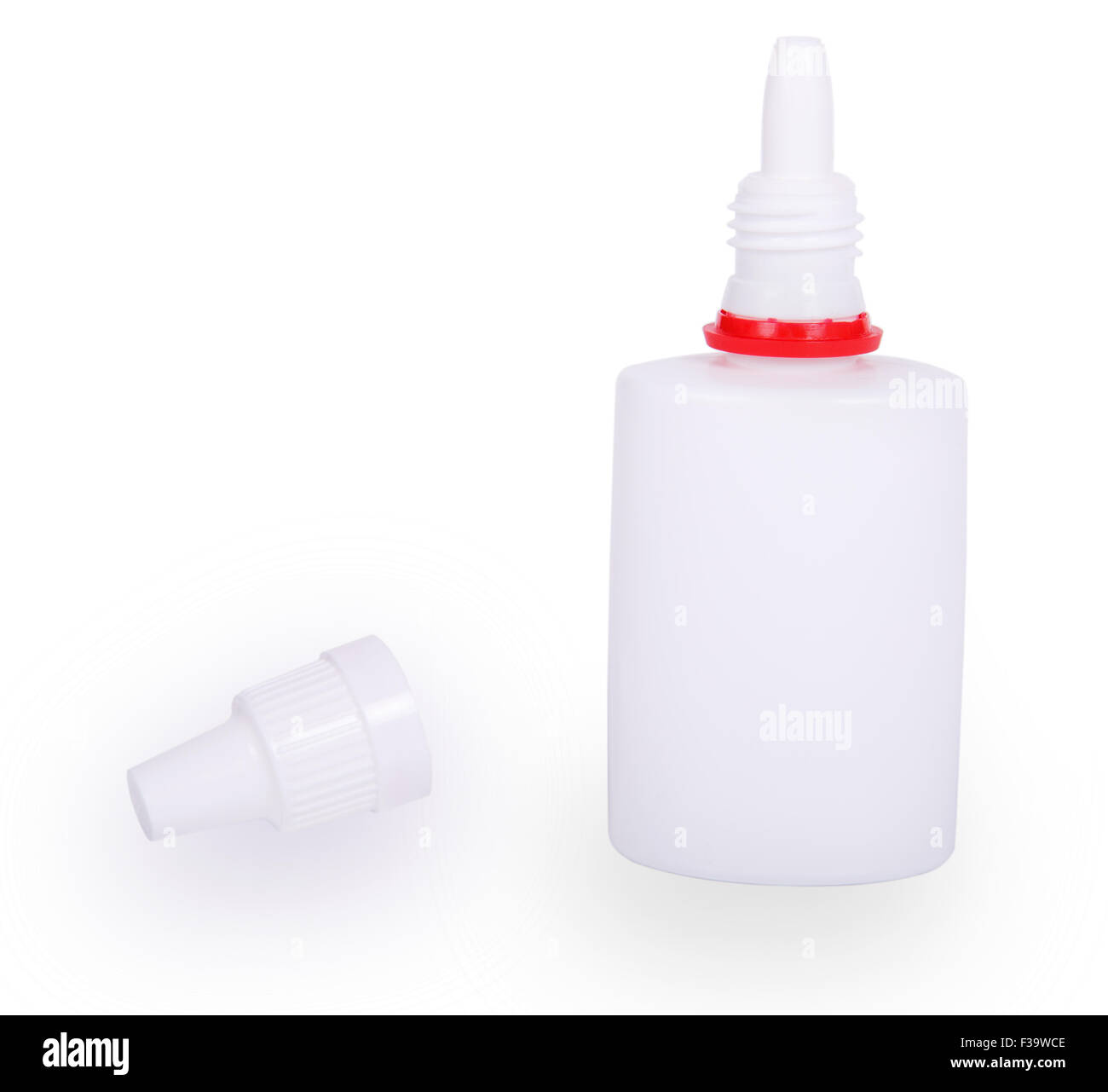 Spray Nasale isolati su sfondo bianco Foto Stock