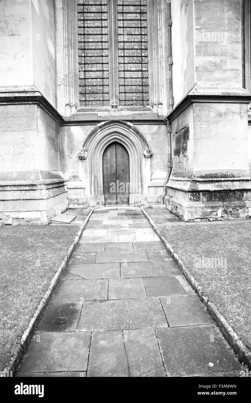 Rosone weinstmister Abbey a Londra vecchia porta della chiesa Foto Stock