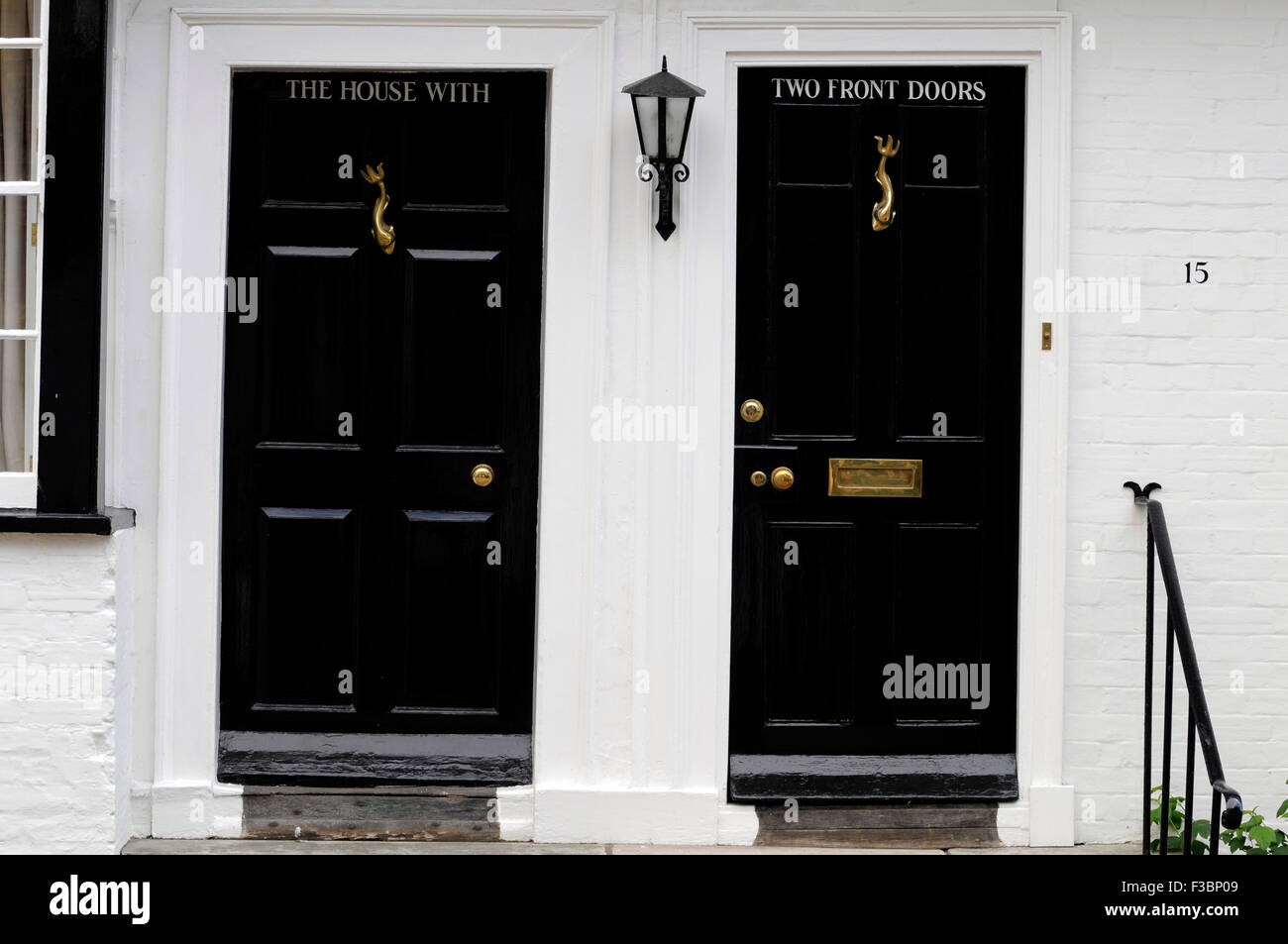 La casa con due porte anteriori in Rye East Sussex England Regno Unito Europa Foto Stock