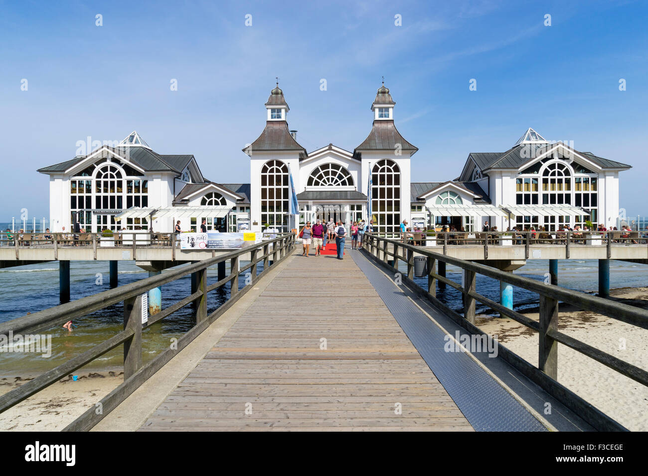 Vista del Molo di Sellin resort di Rügen Isola , Meclemburgopomerania Occidentale, Germania Foto Stock