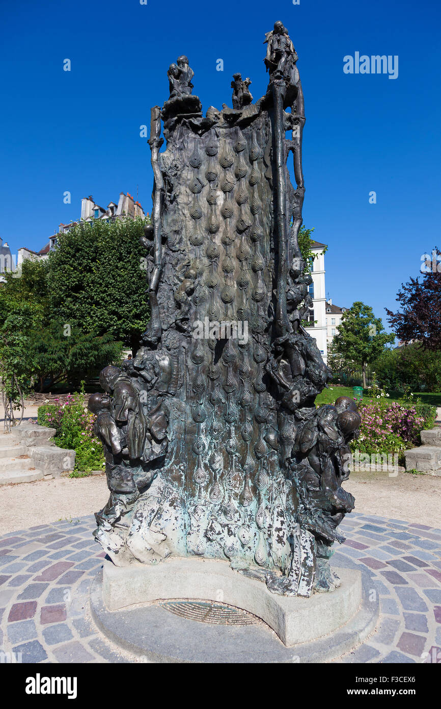 Fontaine di Saint Julien Le pauvre, Square Rene Viviani, Parigi, Ile-de-France, Francia Foto Stock