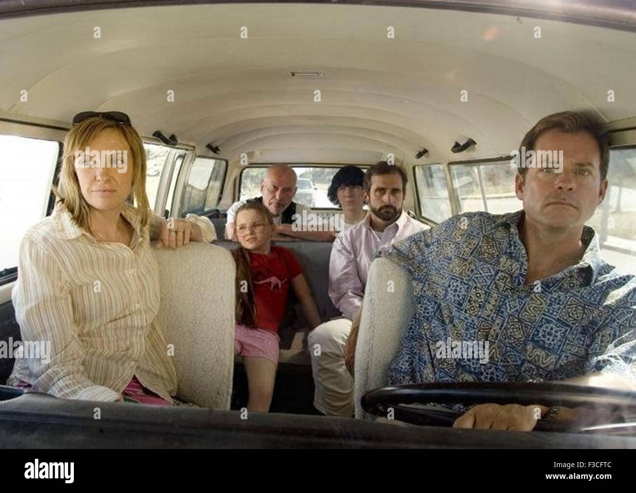 LITTLE MISS SUNSHINE 2006 Twentieth Century Fox Film con Toni Collette a sinistra e Steve Carell a destra Foto Stock