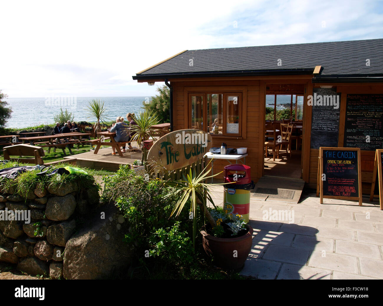 La cabina, Beach café, Perranuthnoe, Cornwall, Regno Unito Foto Stock
