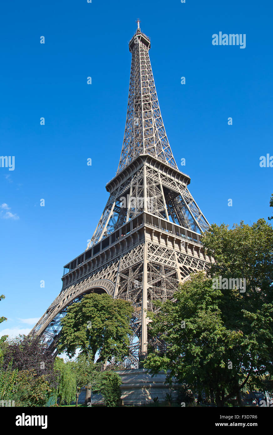 Torre Eiffel - uno dei principali simboli di Parigi Foto Stock