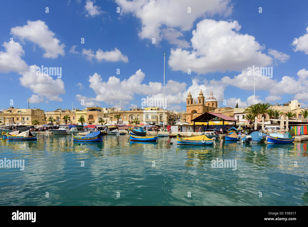 Marsaxlokk, porto porto di Malta Foto Stock