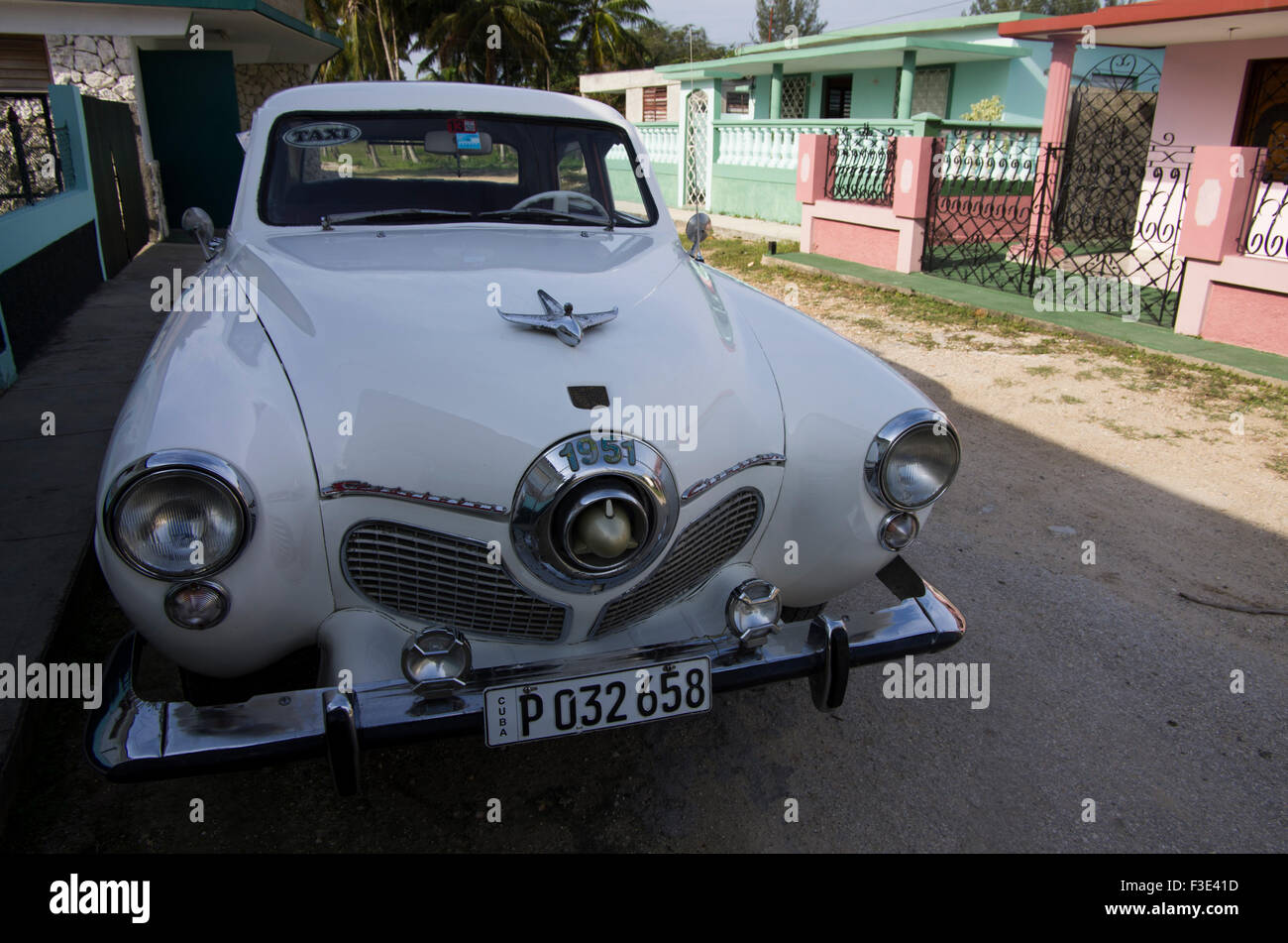 Antique 1951 Studebaker Champion, speciale Deluxe, American vintage auto in Playa Larga, Repubblica di Cuba Foto Stock